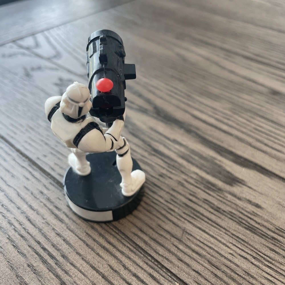 Star Wars 2005 LFL Hasbro Attacktix Battle Masters Game Pieces pilot trooper - Picture 9 of 11